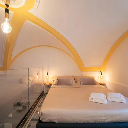 Modern Design In Historical Center Apartment Catania