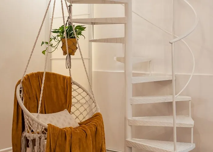 Apartment Modern Design In Historical Center