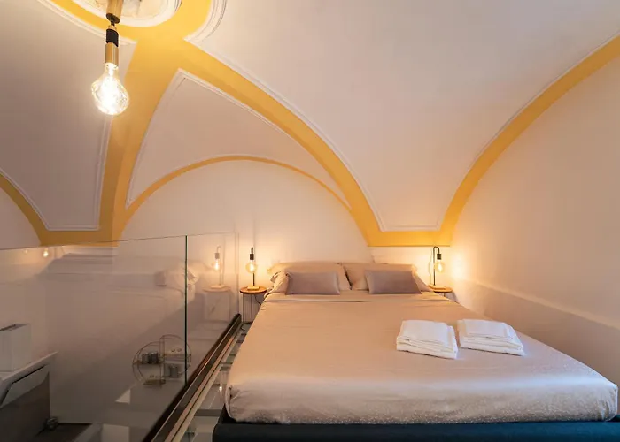Modern Design In Historical Center Apartment Catania